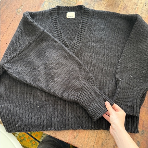 Babaa no75 black Sweater